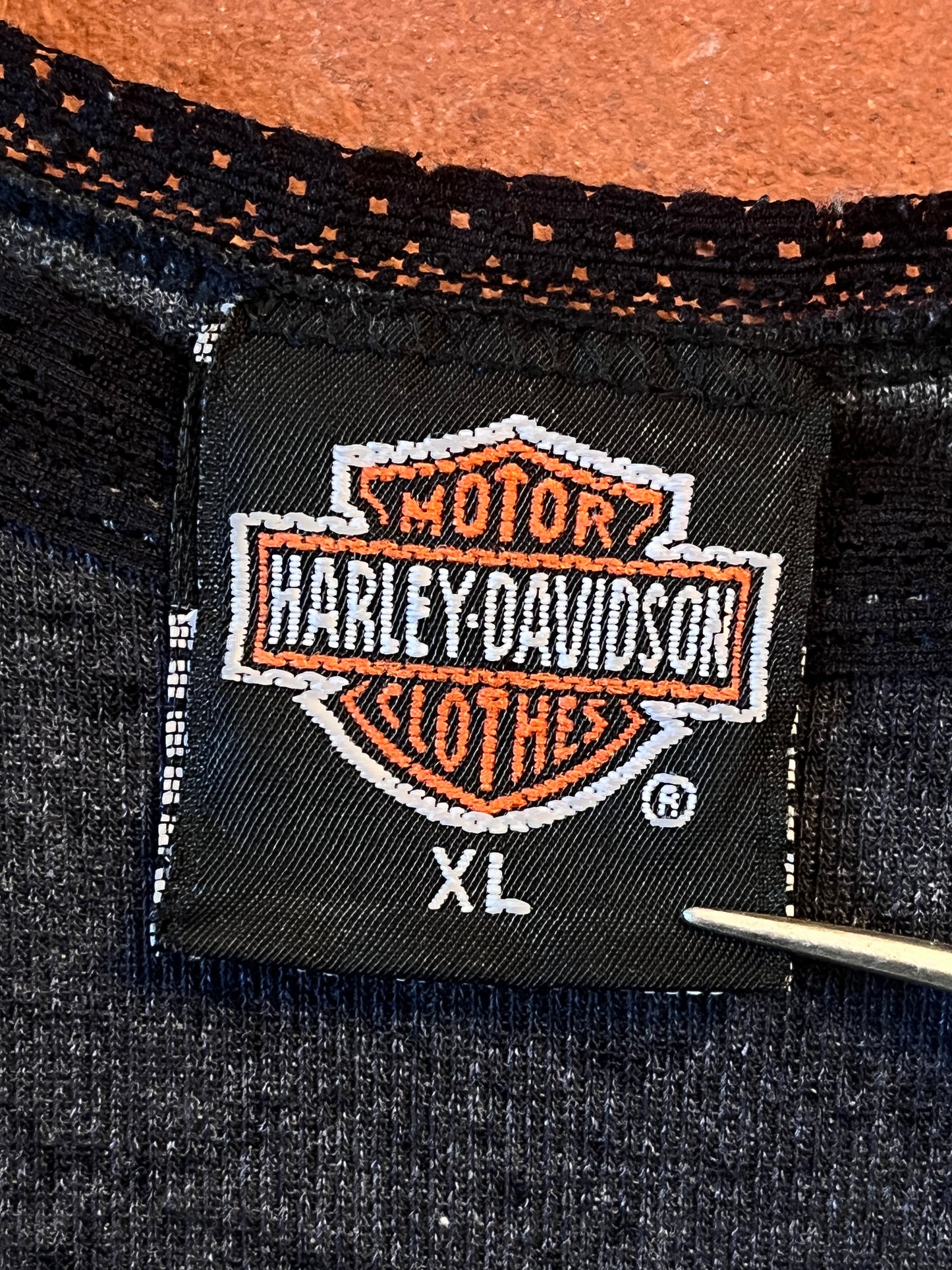 Harley Davidson 3D emblem black cat tank Redding, California '91